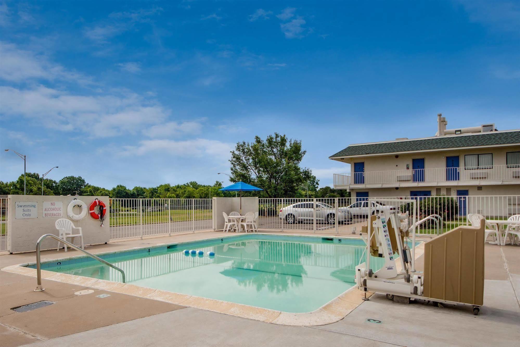 Avera Suites Muskogee Esterno foto
