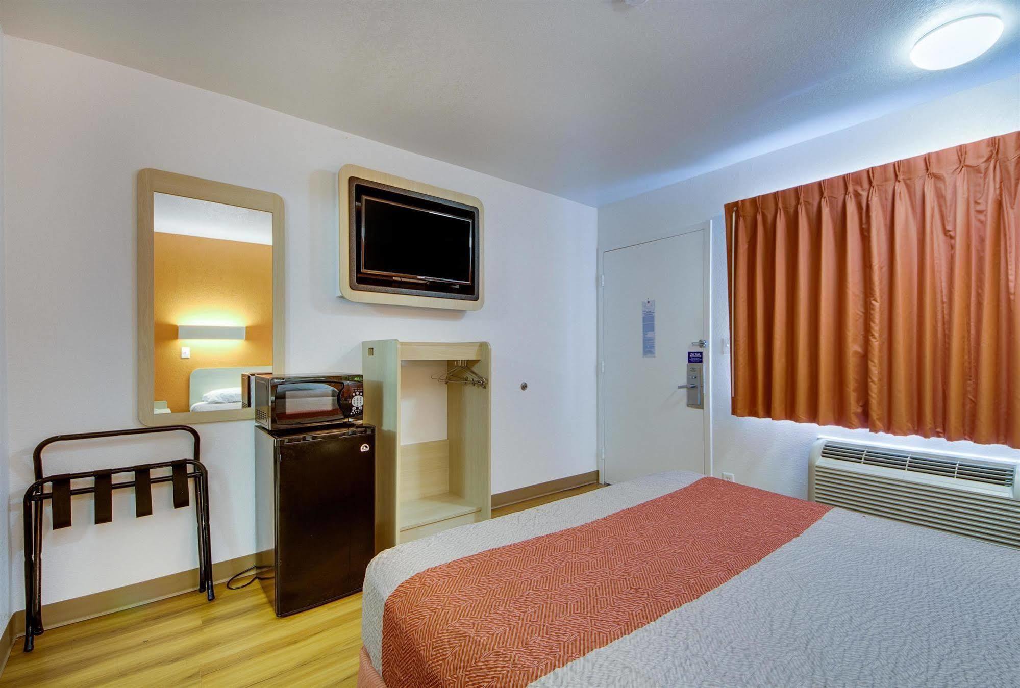 Avera Suites Muskogee Esterno foto