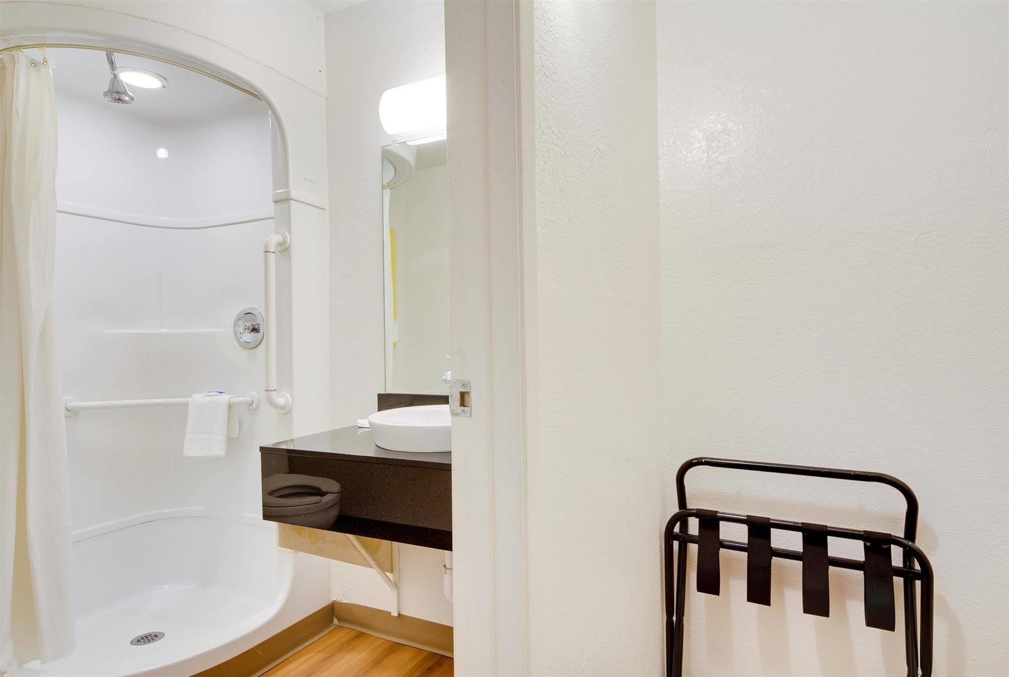 Avera Suites Muskogee Esterno foto