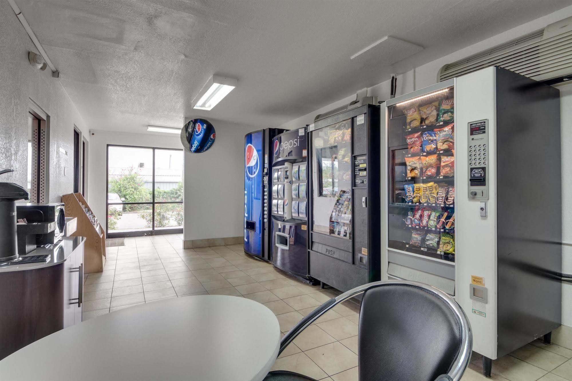 Avera Suites Muskogee Esterno foto